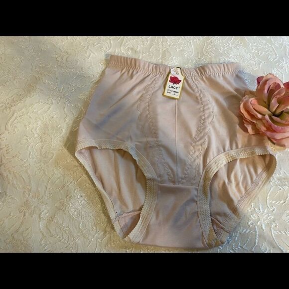 Lacy assorted embroidery design print Underwear - Picture 7 of 11